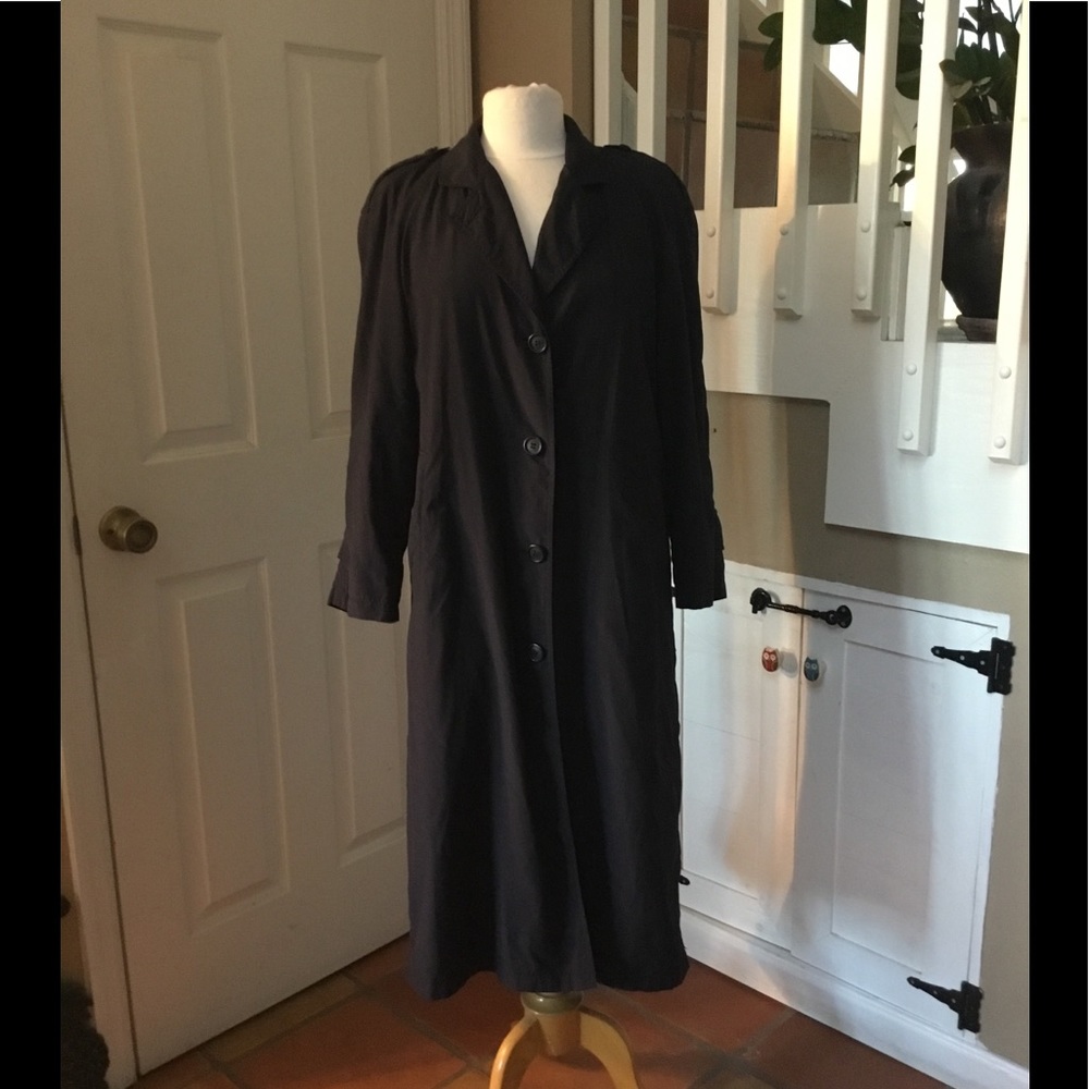 Vintage Women’s AMR  Trench Coat